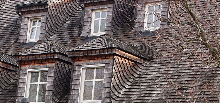 Wood Shakes Roofing Contractors Upland